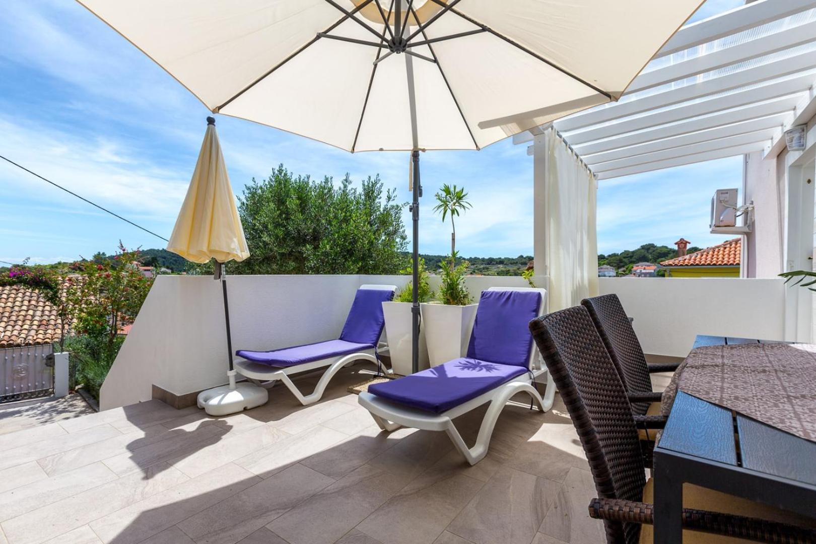 Apartments Valeria, Mali Losinj Exterior photo