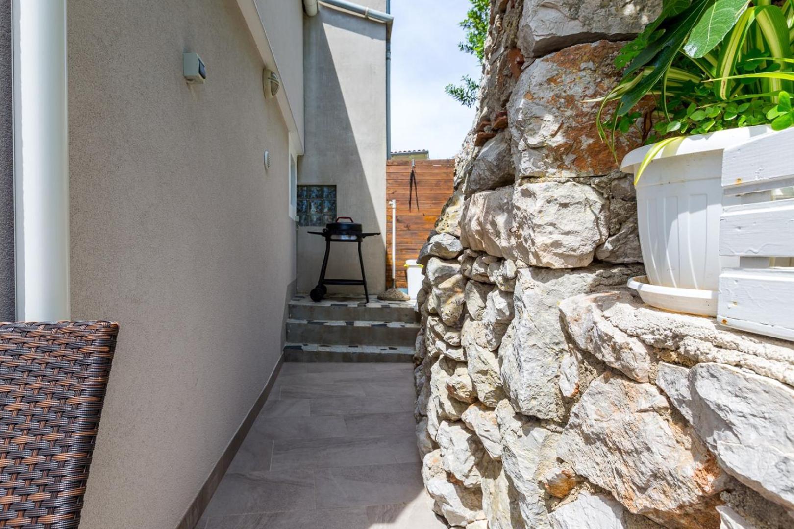Apartments Valeria, Mali Losinj Exterior photo